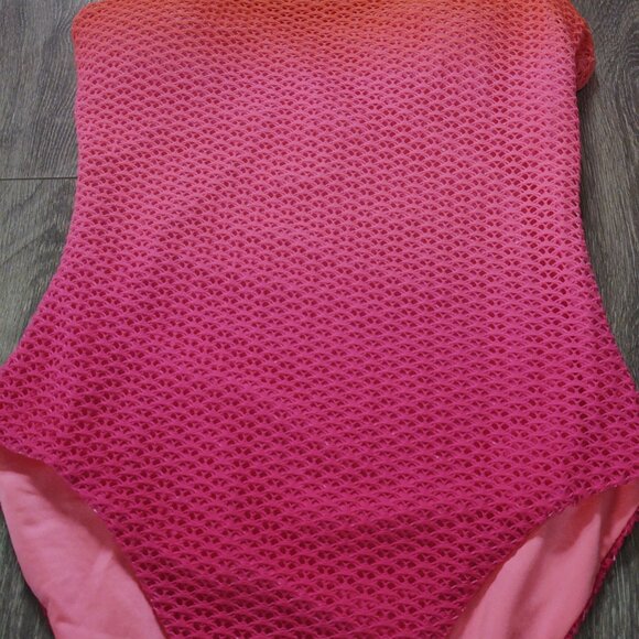 NWT Trina Turk Swim & Spa Collection Ombre Openwork Overlay One Piece Swimsuit - Picture 7 of 16